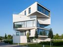Das modern gebaute Haus am Landesgartenschaugelände in Landau. Das modern gebaute Haus am Landesgartenschaugelände in Landau.