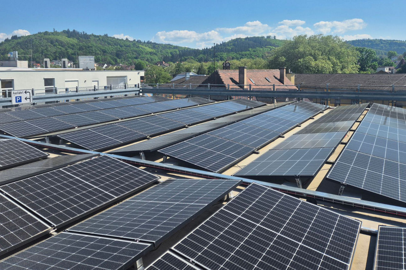 Ein Blick auf die Dachfläche der Tiefgarage