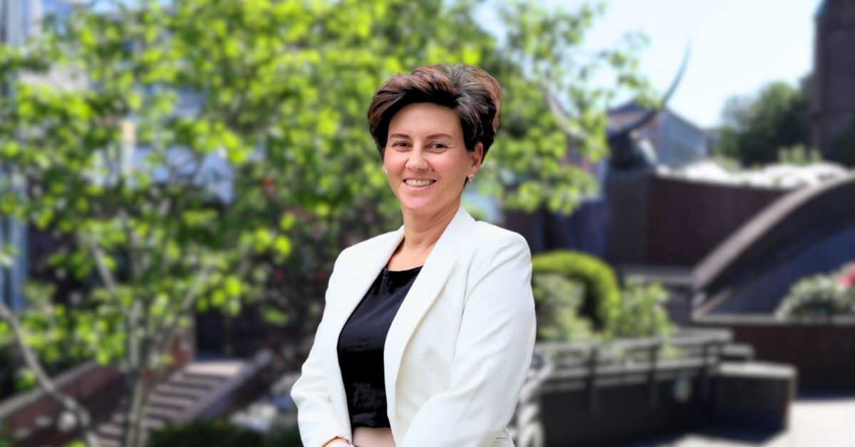 Bild der Mitarbeiterin Nadine Pfundstein