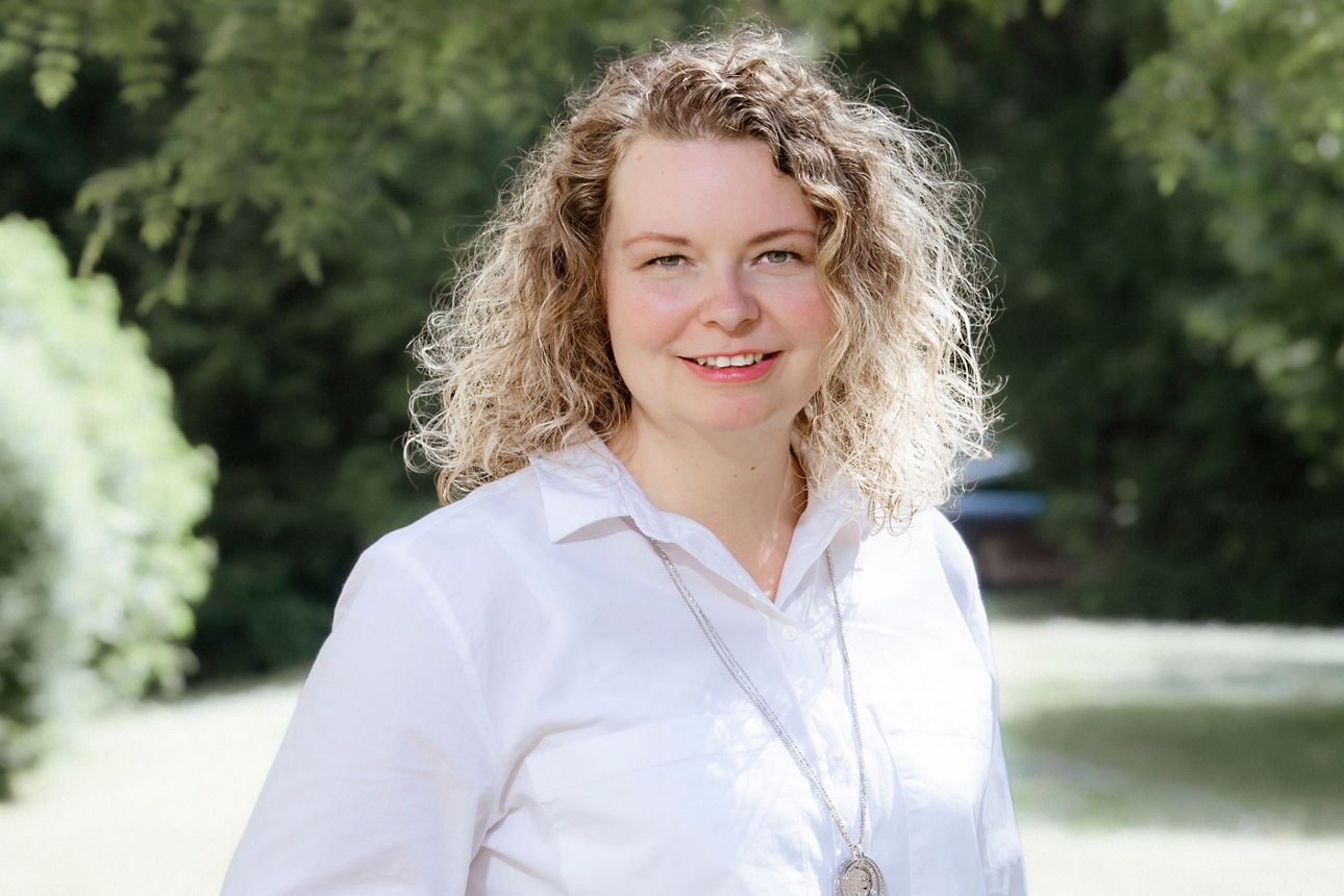 Mitarbeiterportrait von Nadine Sümmchen