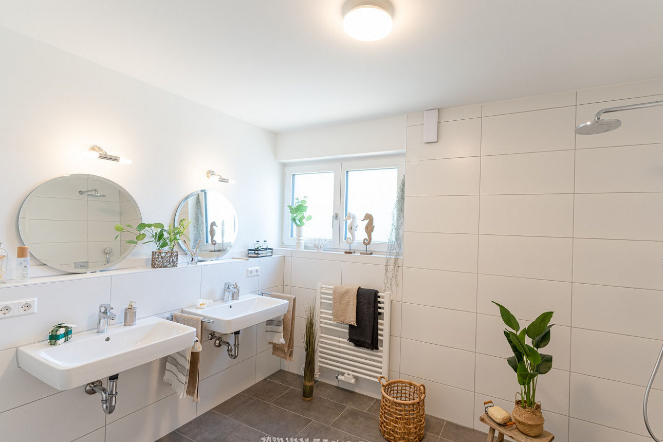 Neubauprojekt Pfaffenhofen an der Roth Ansicht Innen Badezimmer