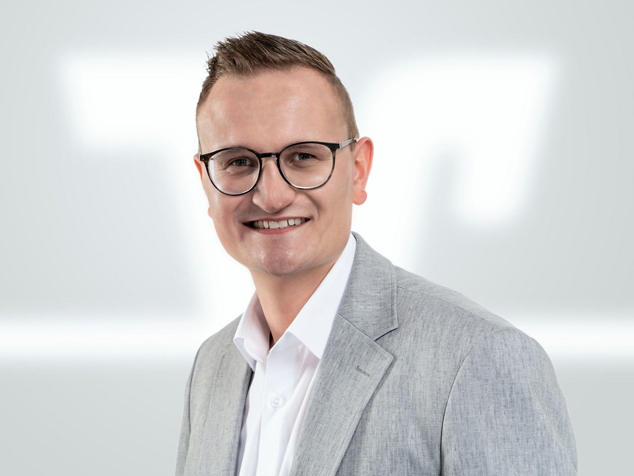 Tim Neumann, Baufinanzierung