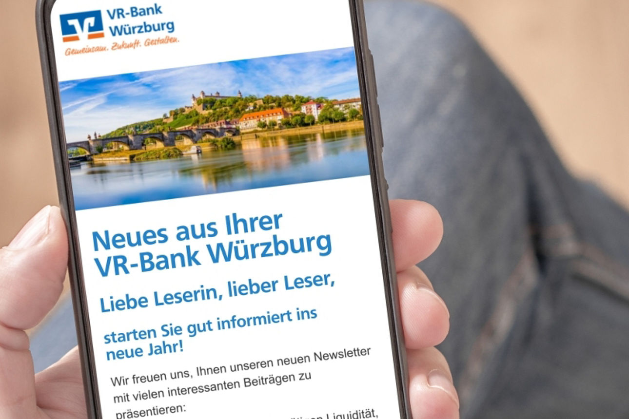 Handy-Mock-up unseres Newsletters