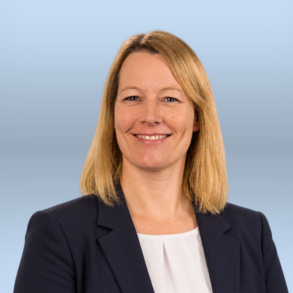 Nienau, Sonja