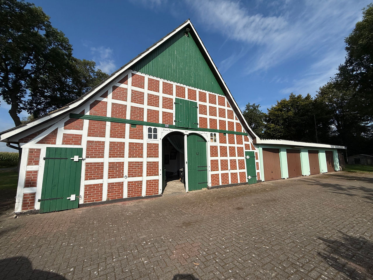 Aussenansicht vom Gebäude