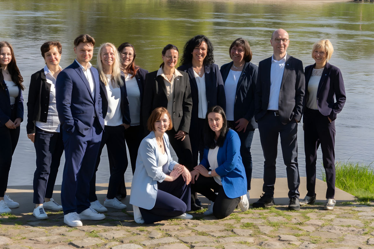Teamfoto unserer Kundenberaterinnen und -berater