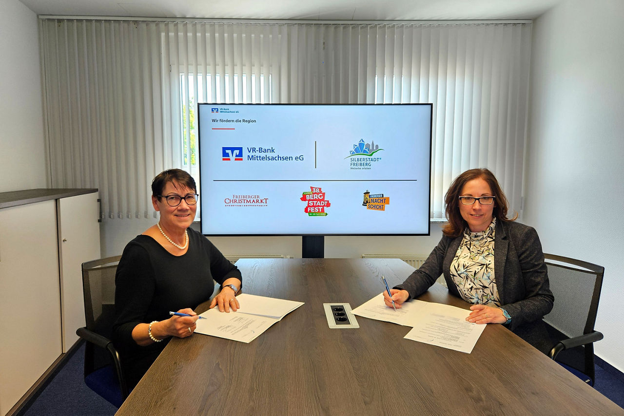 Angelika Belletti und Anja Fiedler