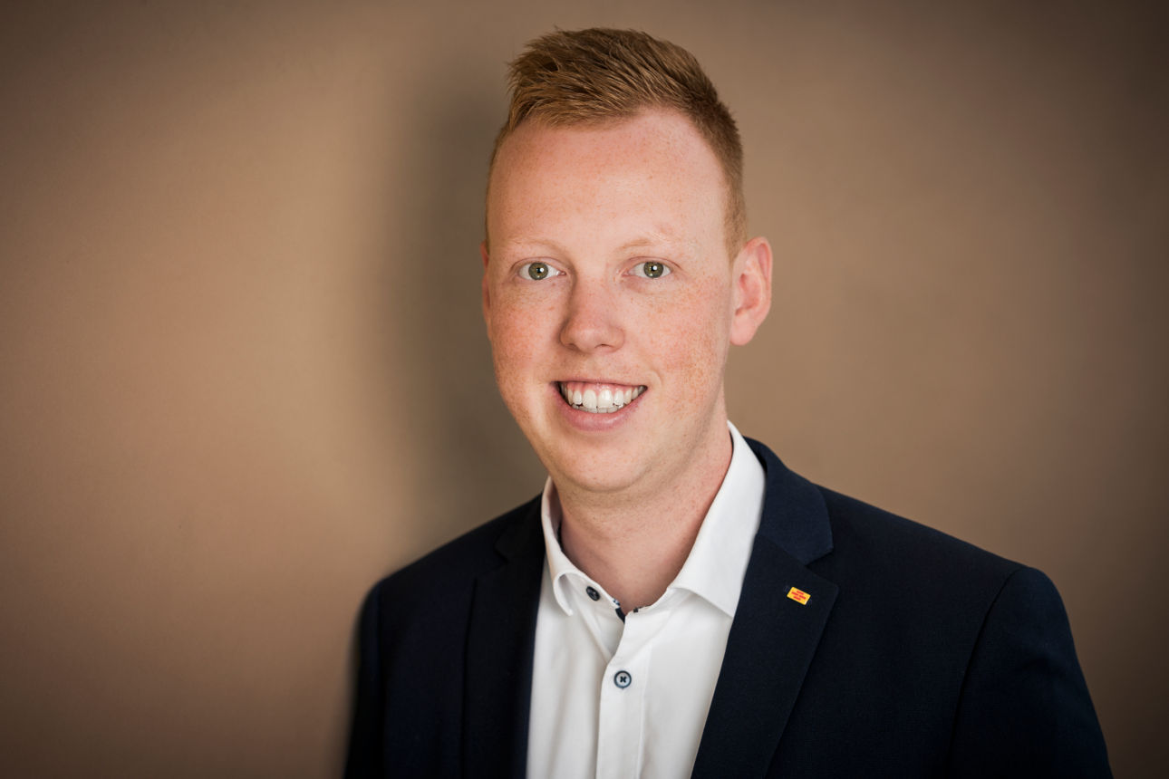 Nic Overhageböck