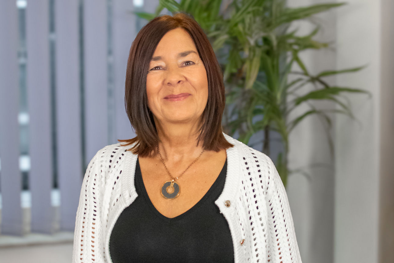 Porträtfoto von Diane Owen