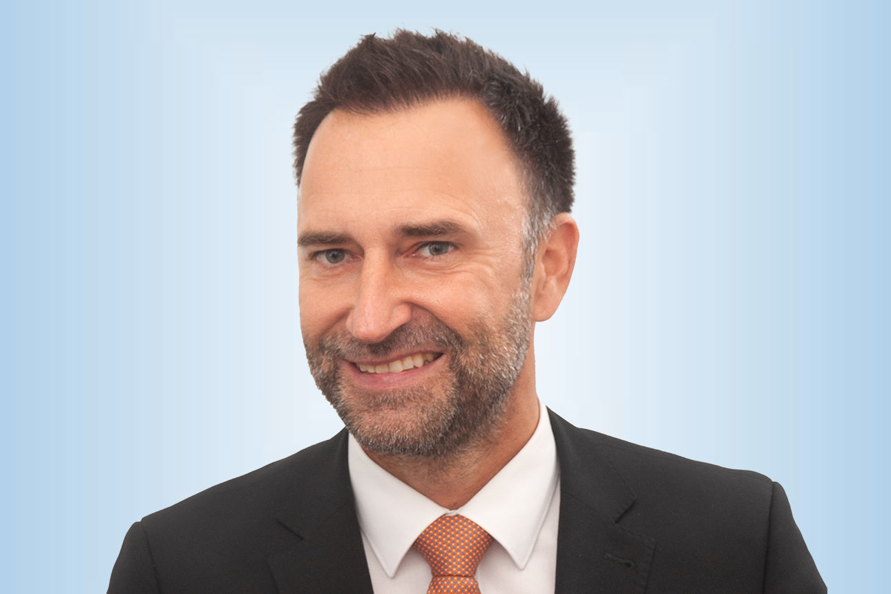 Patrick Schneider