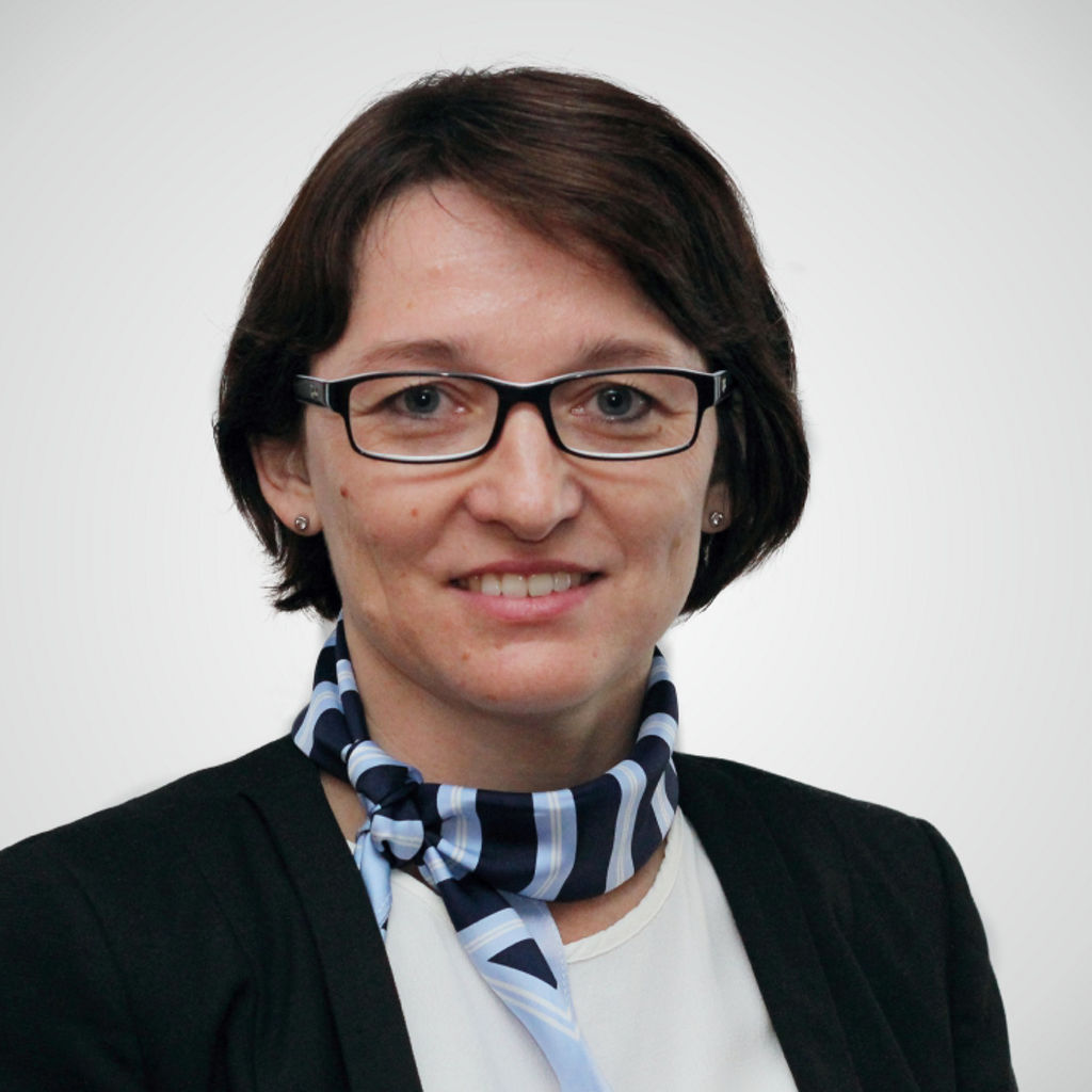 Bild Vorständin Steuerung Martina Peña