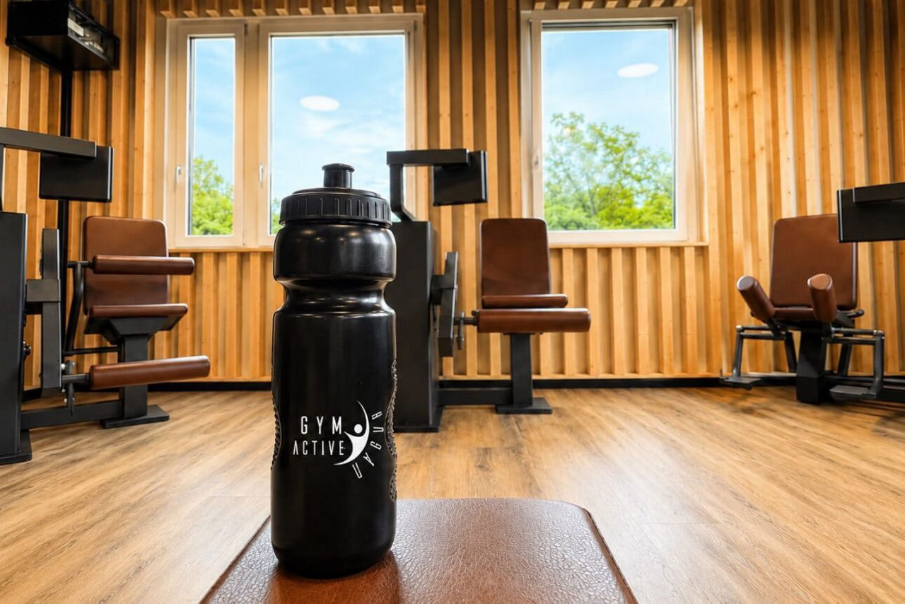 Fitnessstudio Innenaufnahme Gym Active