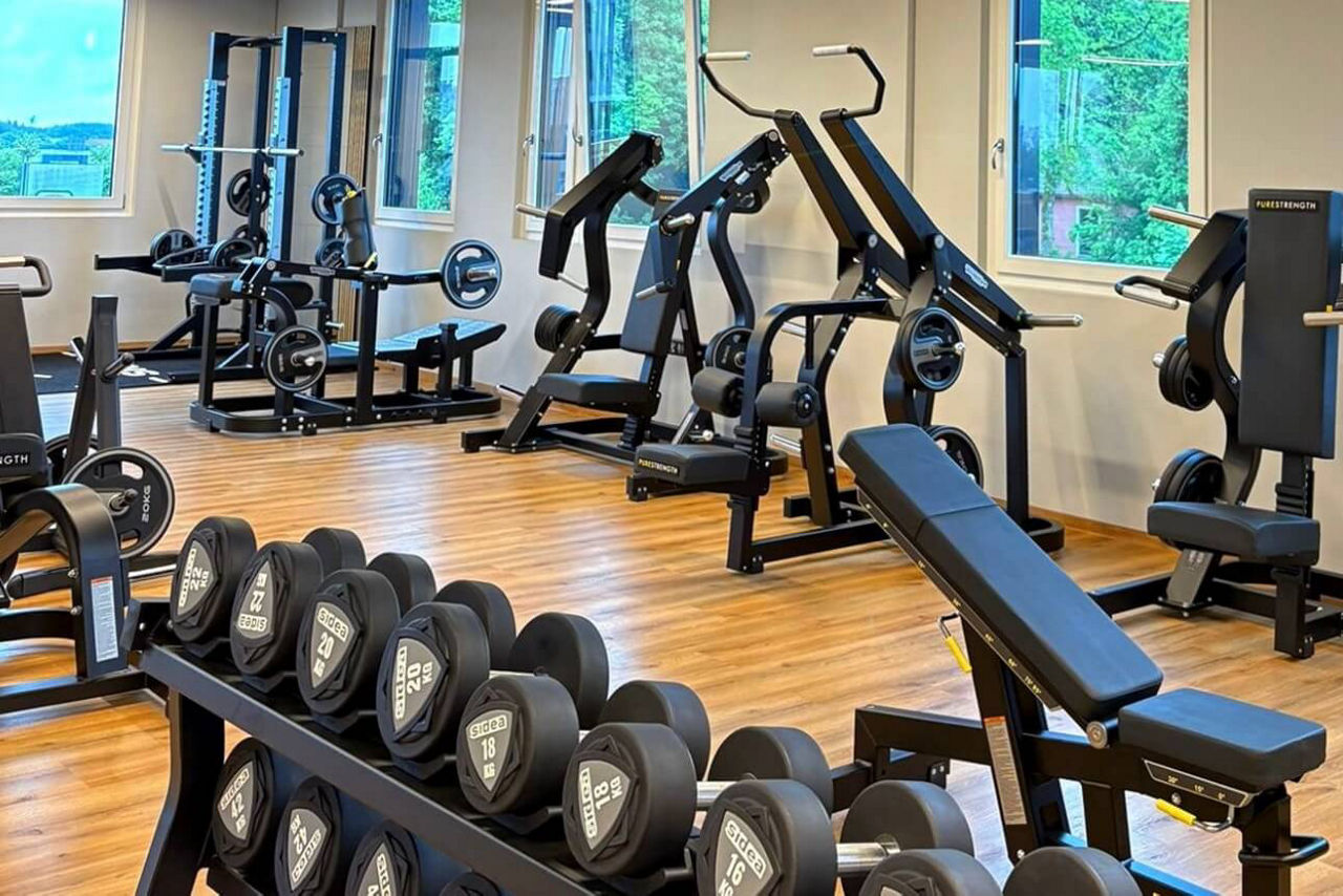 Fitnessstudio Innenaufnahme Gym Active