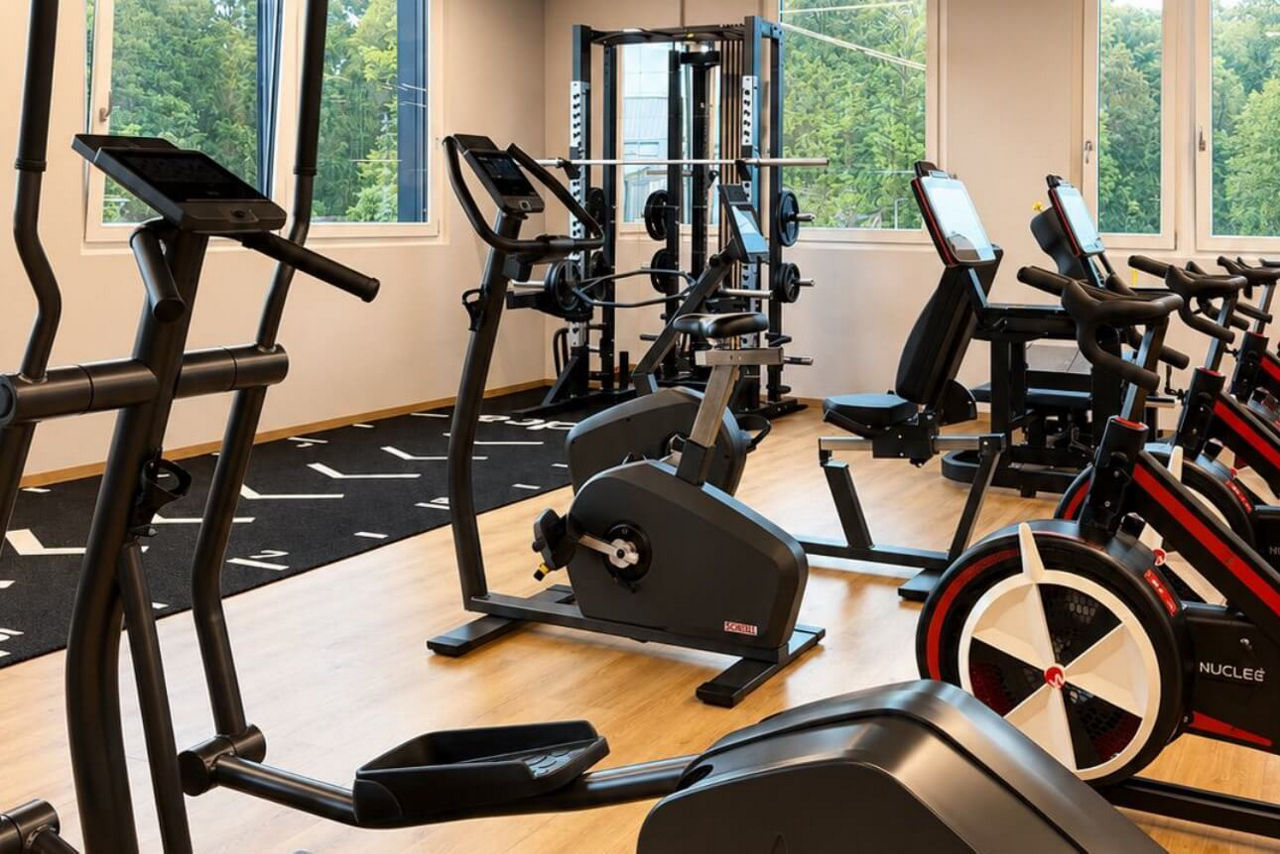 Fitnessstudio Innenaufnahme Gym Active