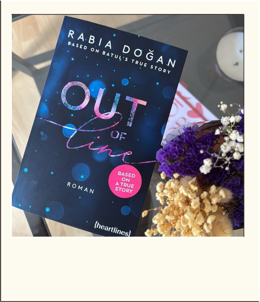 3. Wochengewinn: Signiertes Buch „Out of Line" – Based on Batul's True Story  im Wert von 18 Euro