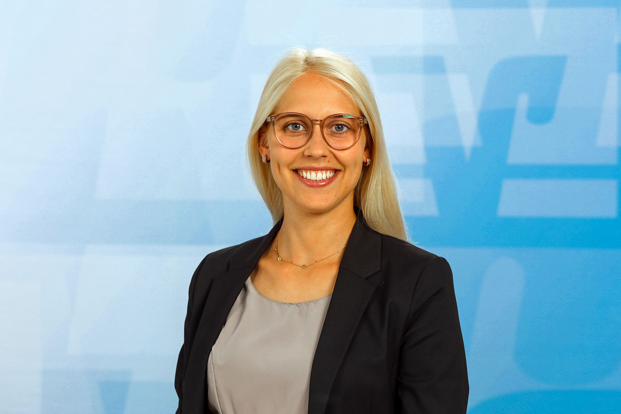 Isabel Ponschek