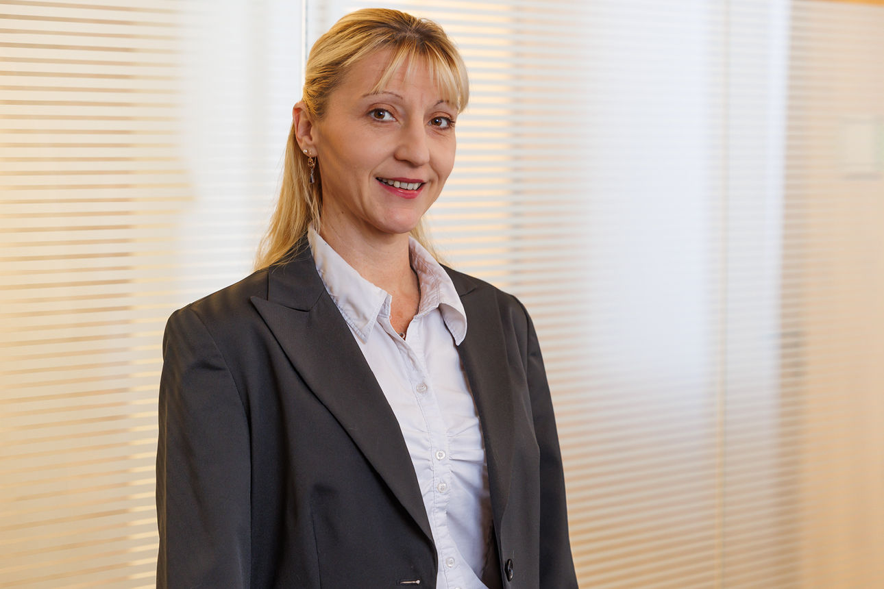 Sylvia Schiefer - Assistenz Individualkunden 