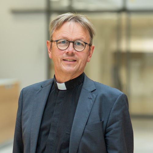 Darstellung unseres Aufsichtsratmitglieds Prälat Dr. Karl Jüsten