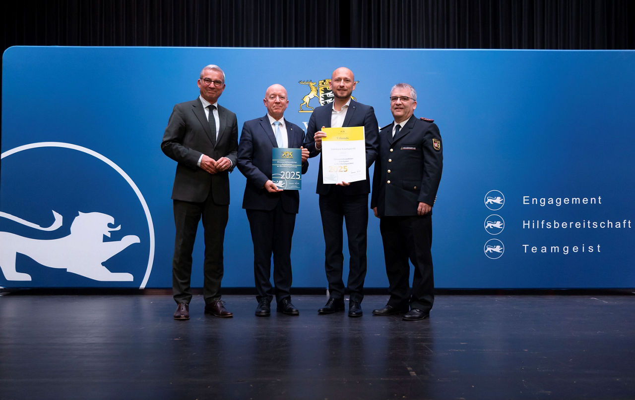 Volksbank Kraichgau als „ehrenamtsfreundlicher Arbeitgeber im Bevölkerungsschutz“ ausgezeichnet. (Fotograf: Leif Piechowski)