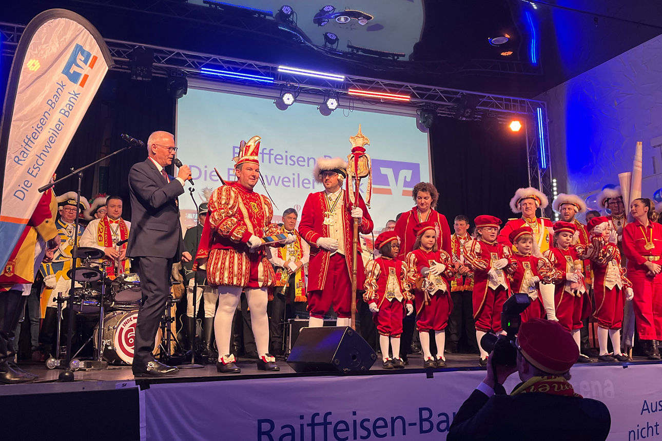 Prinzen-CD Vorstellung - Viele Mitglieder auf einer Bühne