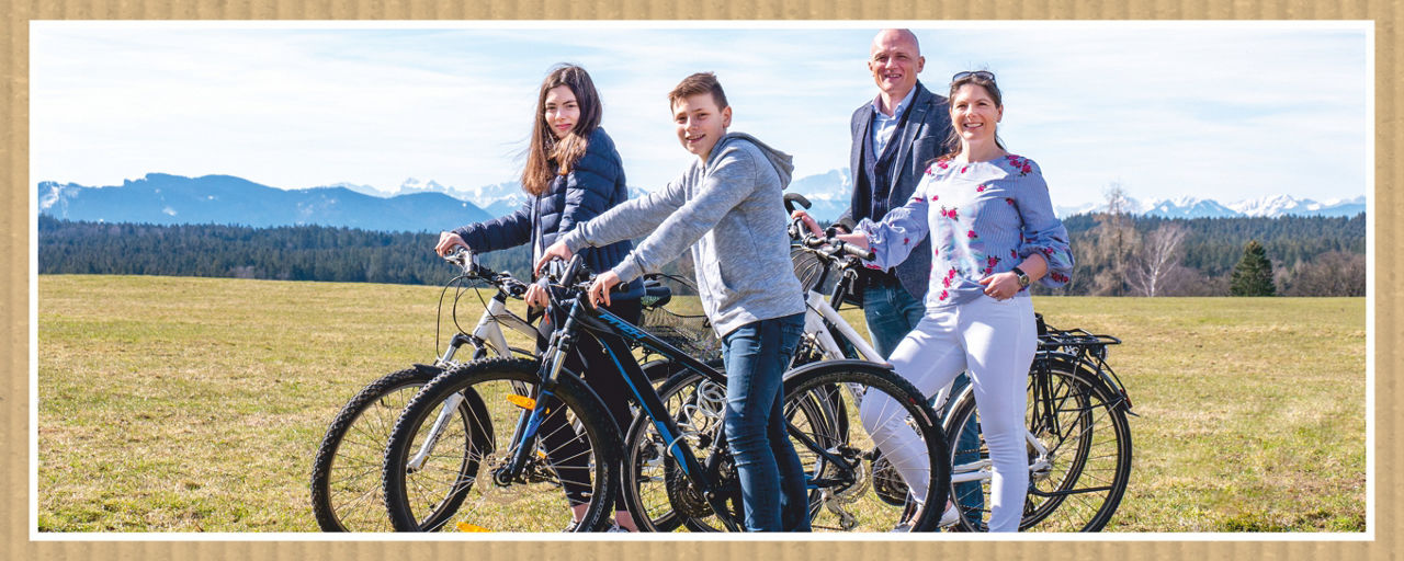 Familie mit Fahrrädern