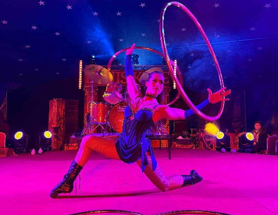 Romy Santus - Hula Hoop