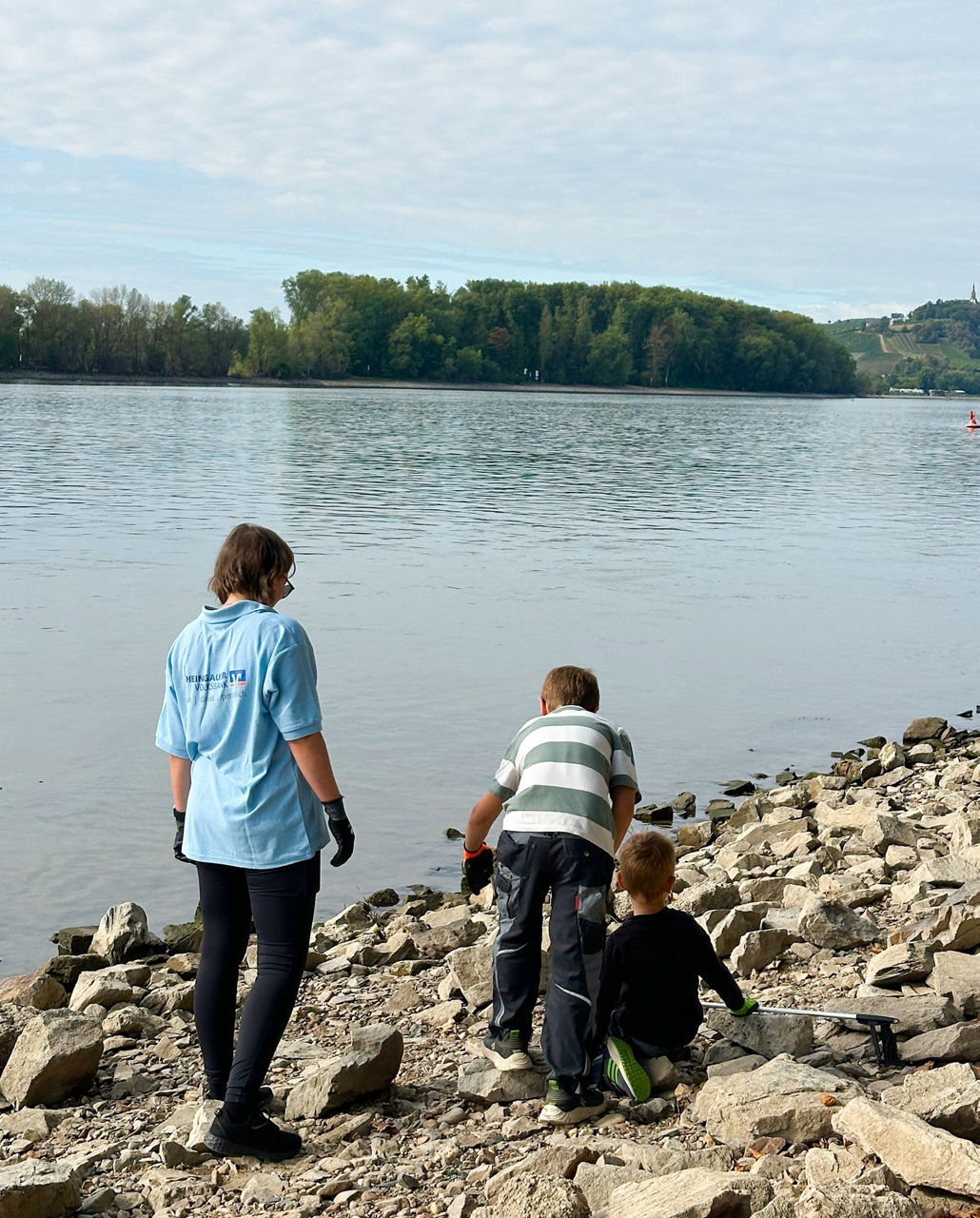 Müll sammeln beim RhineCleanUp