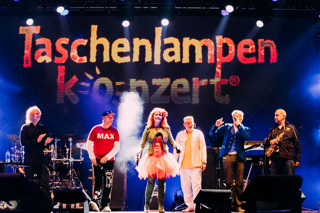 Taschenlampenkonzert mit der Band Rumpelstil