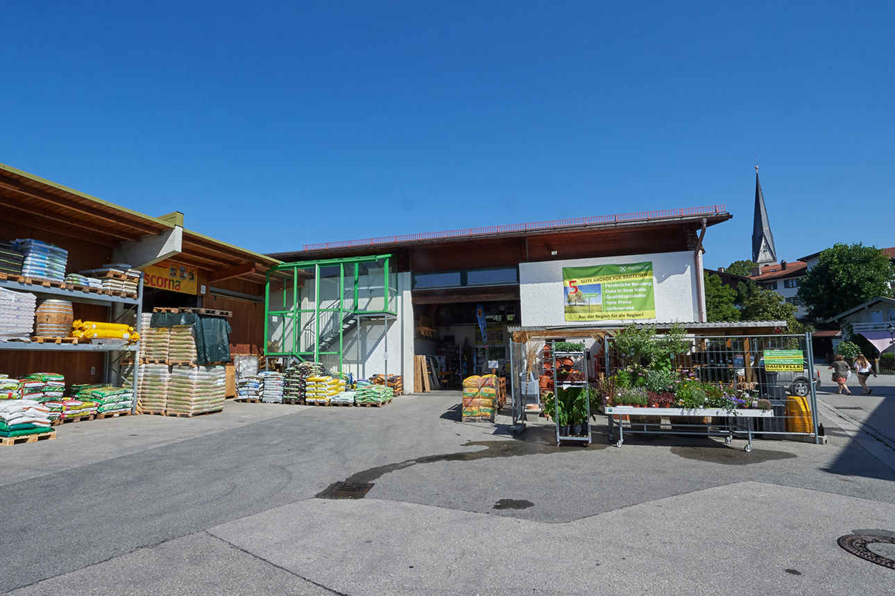 Aussenansicht Lagerhaus Siegsdorf