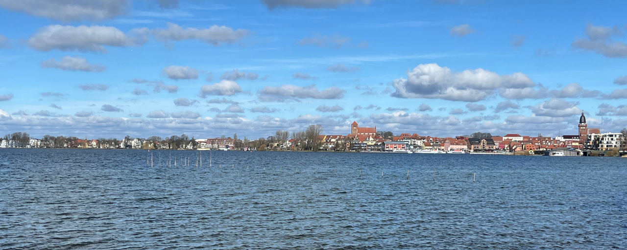 Blick auf Waren (Müritz) 