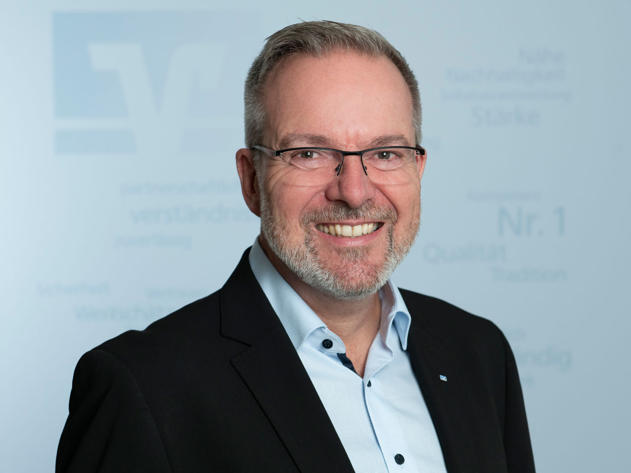 Ralf Bayer