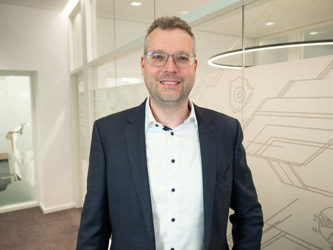 Rene Aufenfehn (Private Banking Berater)