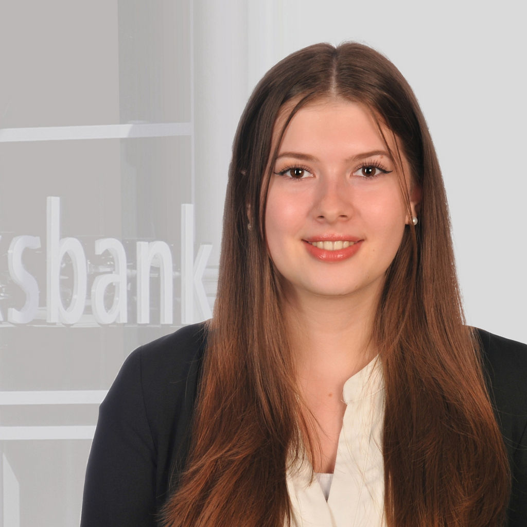 Porträtfoto Hanna Rependa