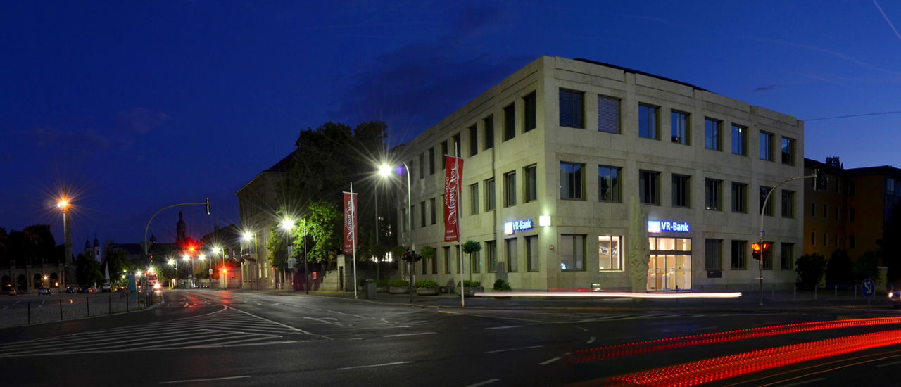 ATRIUM bei Nacht