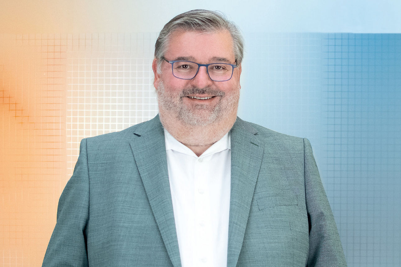 Porträtfoto von Dirk Reutemann
