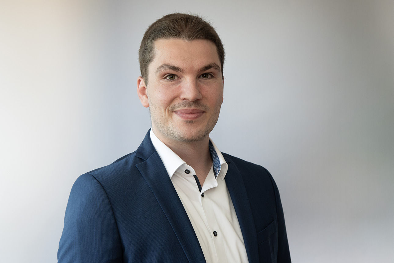 Tobias Rippel