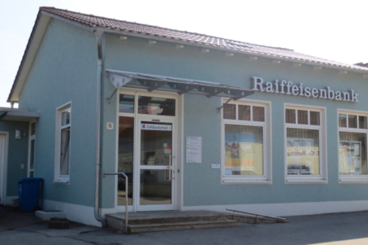 Bankgebäude Roßbach