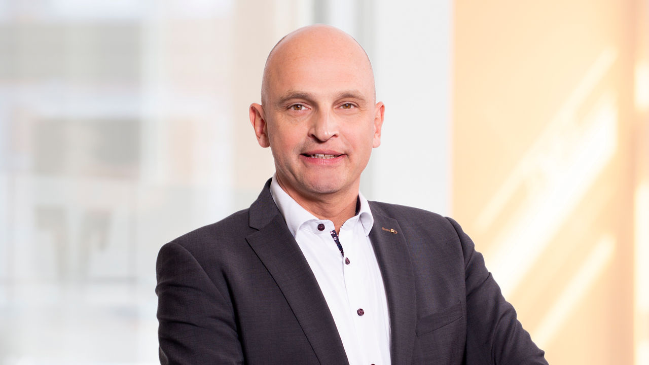 Roland Schaper