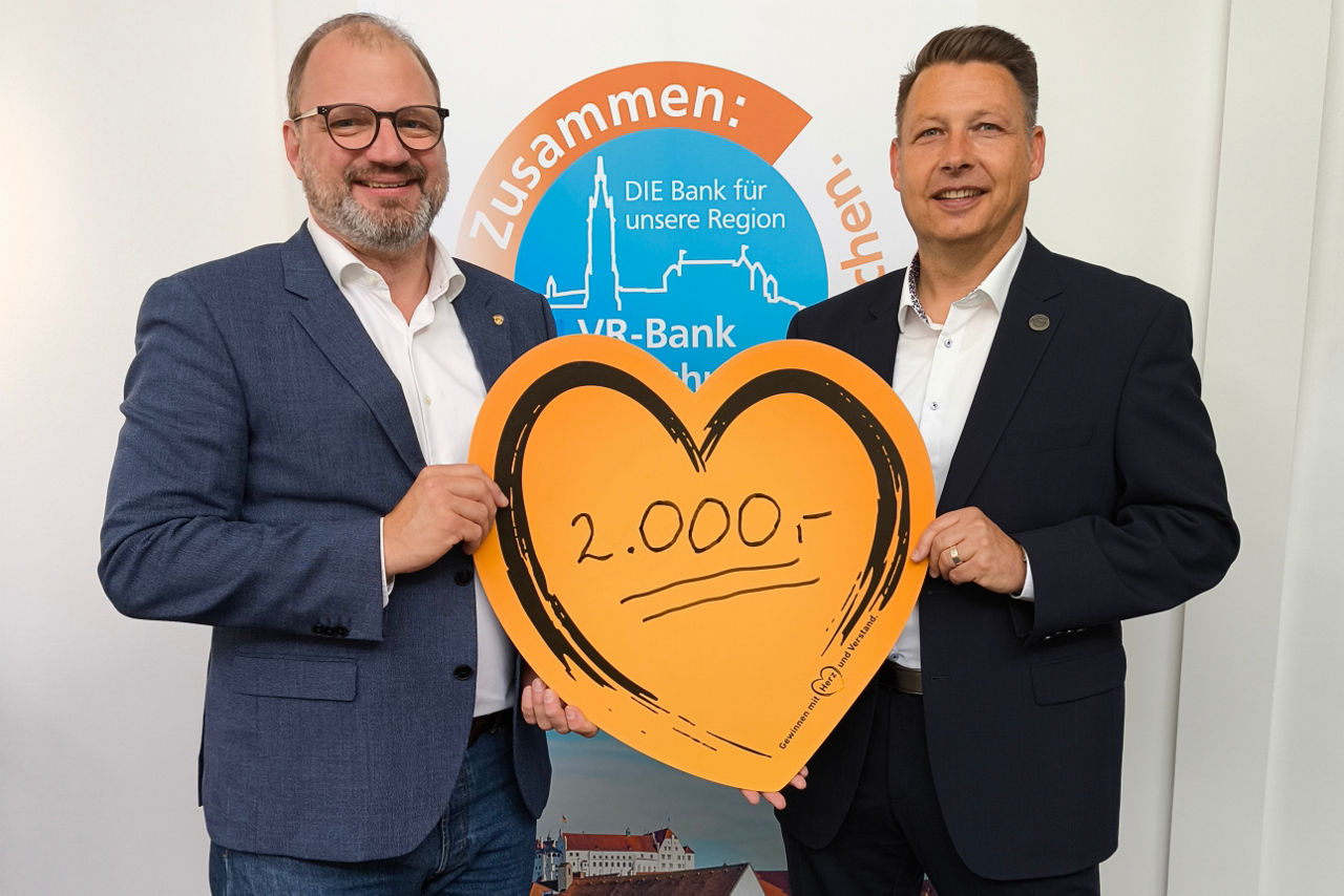 Spendenübergabe an Rotary Club Landshut 