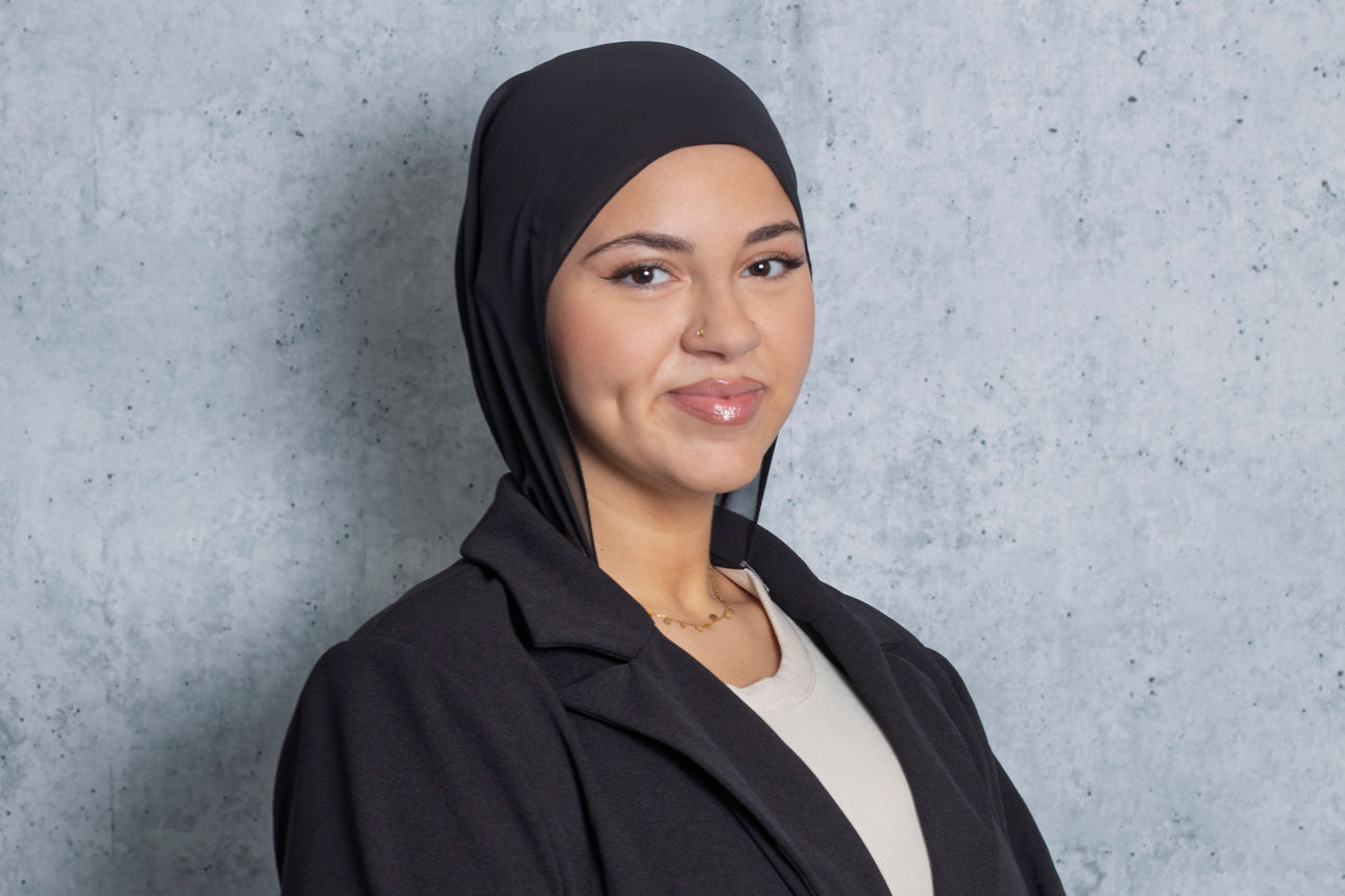Azubi Sümeyye Zirekoglu