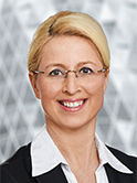Auf dem Bild ist Sabine Haas, die Aufsichtsratsvorsitzende der VR Bank Main-Kinzig-Büdingen eG zu sehen.