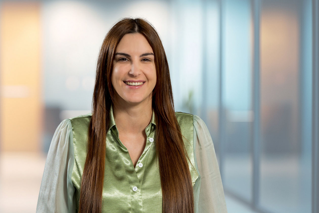 Sabrina Dziuba, Servicemanagerin