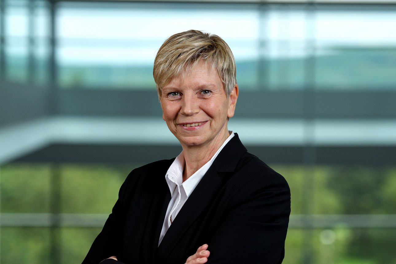 Angela Schödder