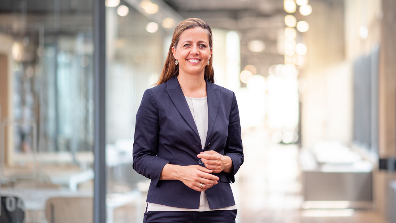 Carolin Schöffel - Bereichsleiterin Unternehmenskommunikation und Personal