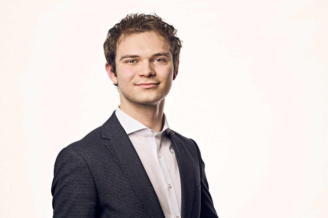 Ron Maximilian Schürdt
