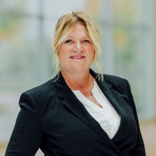 Darstellung unserer Mitarbeitenden Nicole Schacherl
