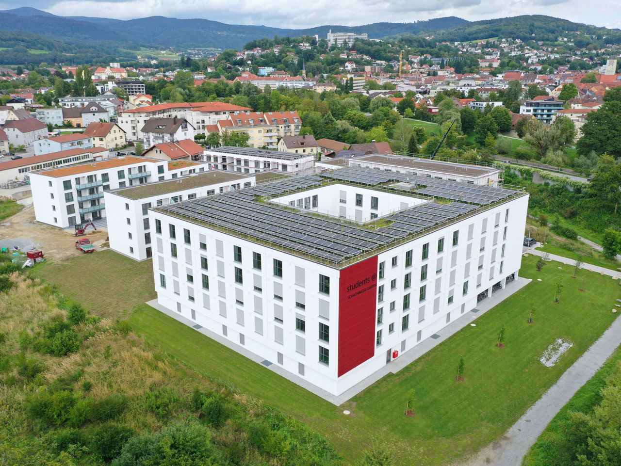 Luftaufnahme eines Studentenapartments