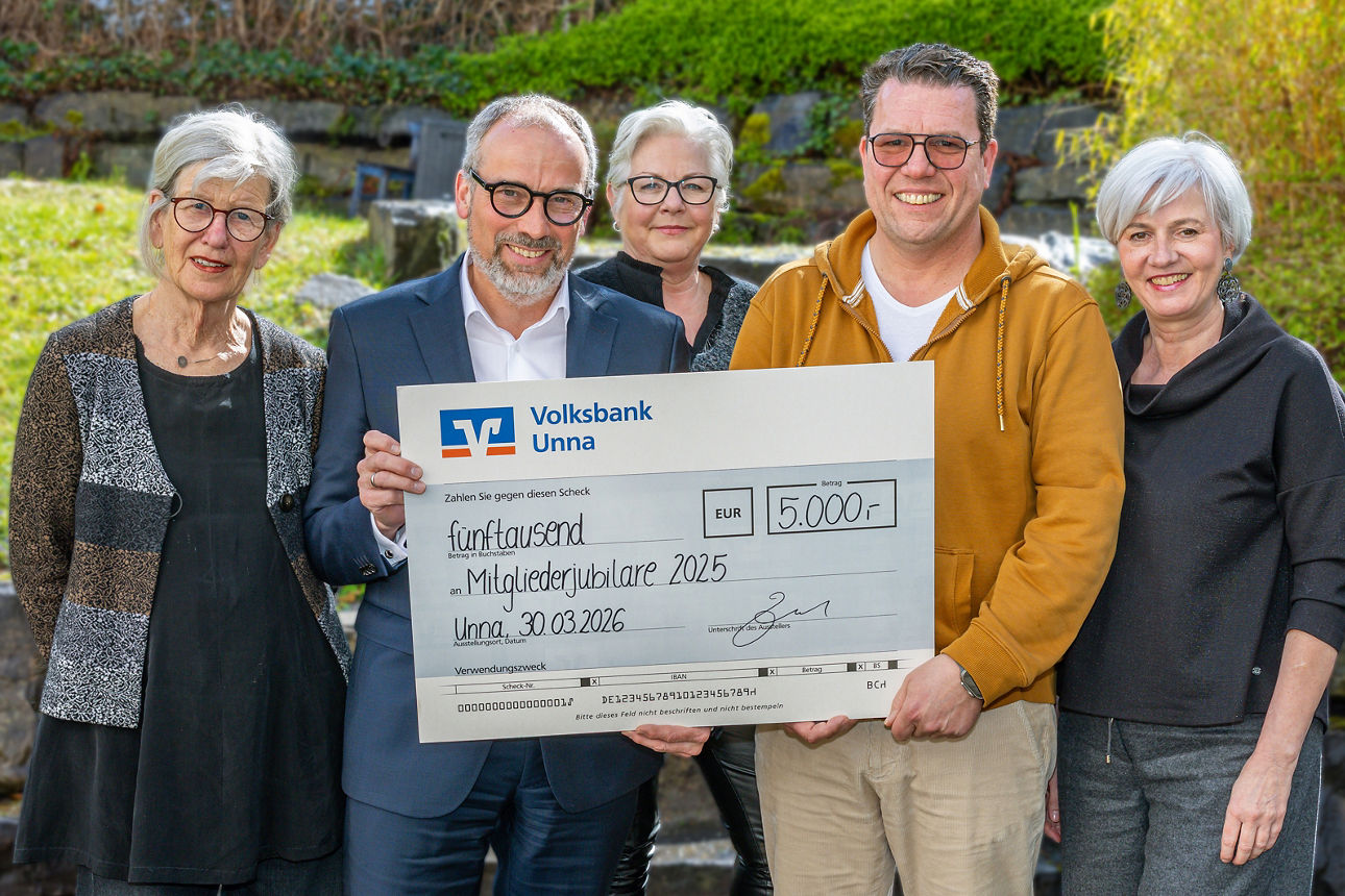 30.03.2026-Unna-DOVOBA-Dortmunder Volksbank-Scheckübergabe-Mitgliederförderaktion                                                v.l.:Dr. Ulrike Pfau-Tiefuhr - Konzertgesellschaft Schwerte e.V.Peter Zahmel               - DOVOBAUte Leupold                 - Hospiz SchwerteMarcus Richard           - Schwerter TafelBritta Buschfeld           - frauenforum