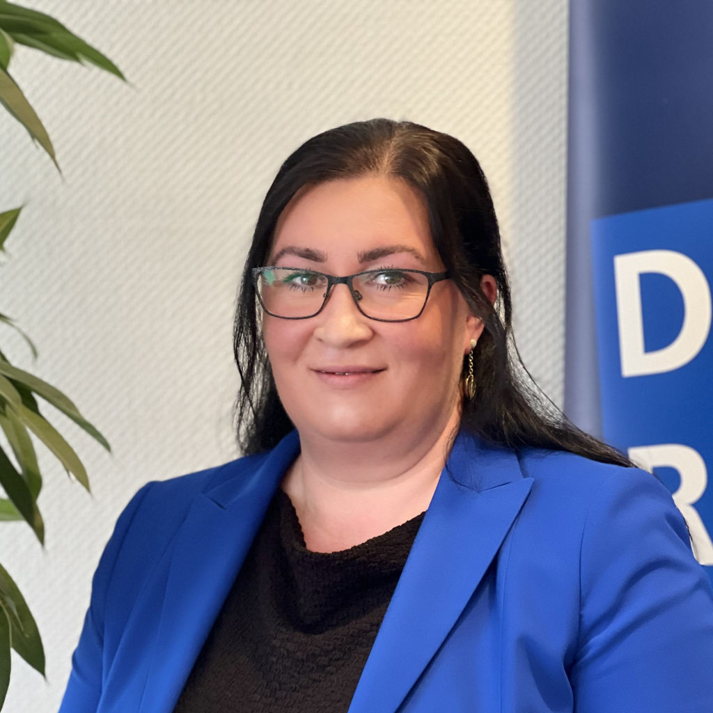 Julia Schewe