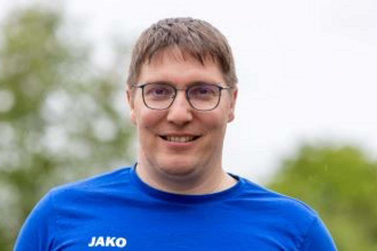 Kinder im Trikot